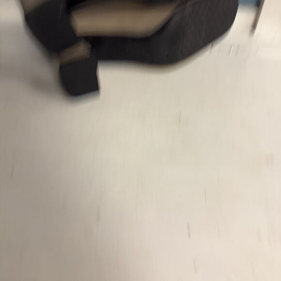 Aerosoles Women's Size 8 Taupe Tan Square Toe Block Heels Shoes Vintage Y2K - Picture 8 of 9